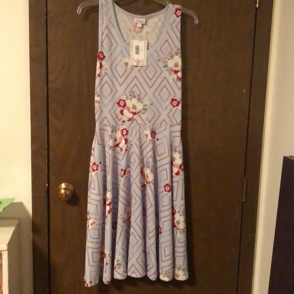 NWT LulaRoe Nicki